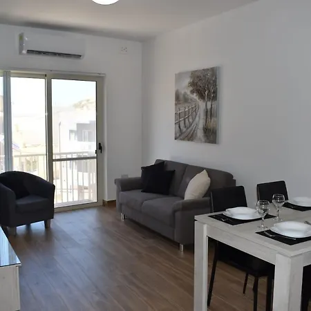 Toni Flats Two Bedroom Marsalforn