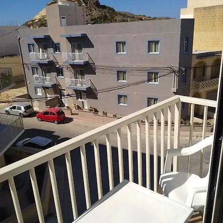 Toni Flats Two Bedroom Appartement Marsalforn